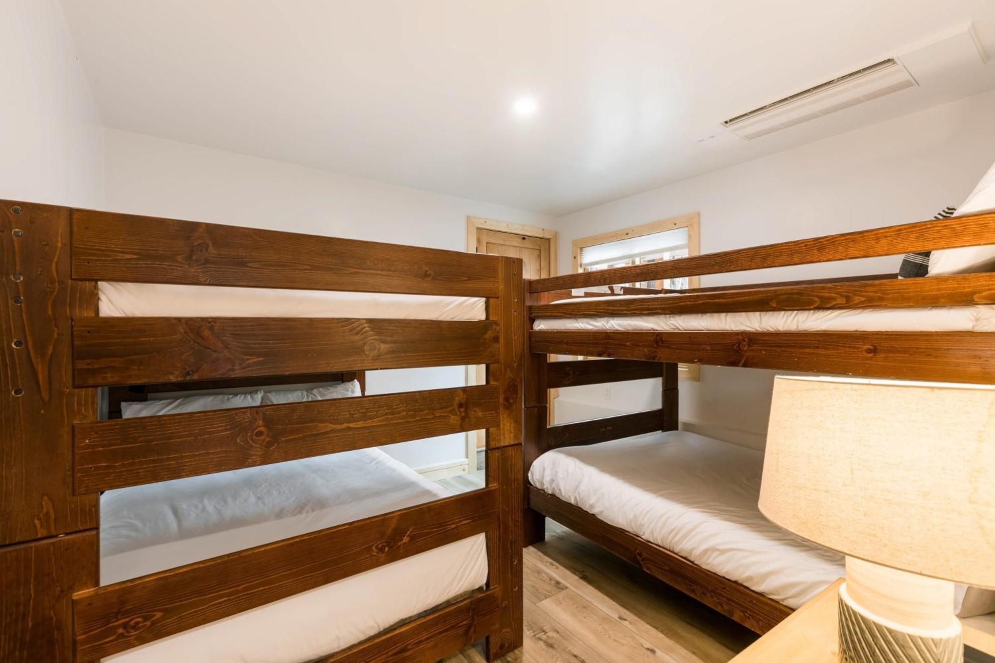 Coyote Moon By Avantstay Cabin Wsauna Mins From Dt Truckee Northstar Esterno foto