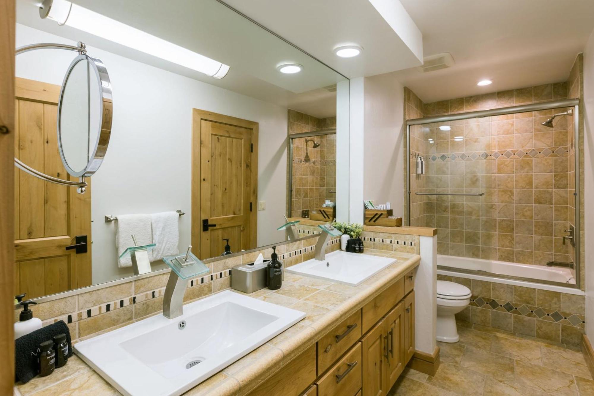 Coyote Moon By Avantstay Cabin Wsauna Mins From Dt Truckee Northstar Esterno foto